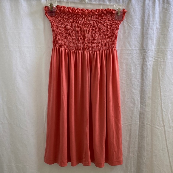 Women's/Juniors - Dress/Skirt/SwimSuit Cover  Size: Small - Picture 4 of 5